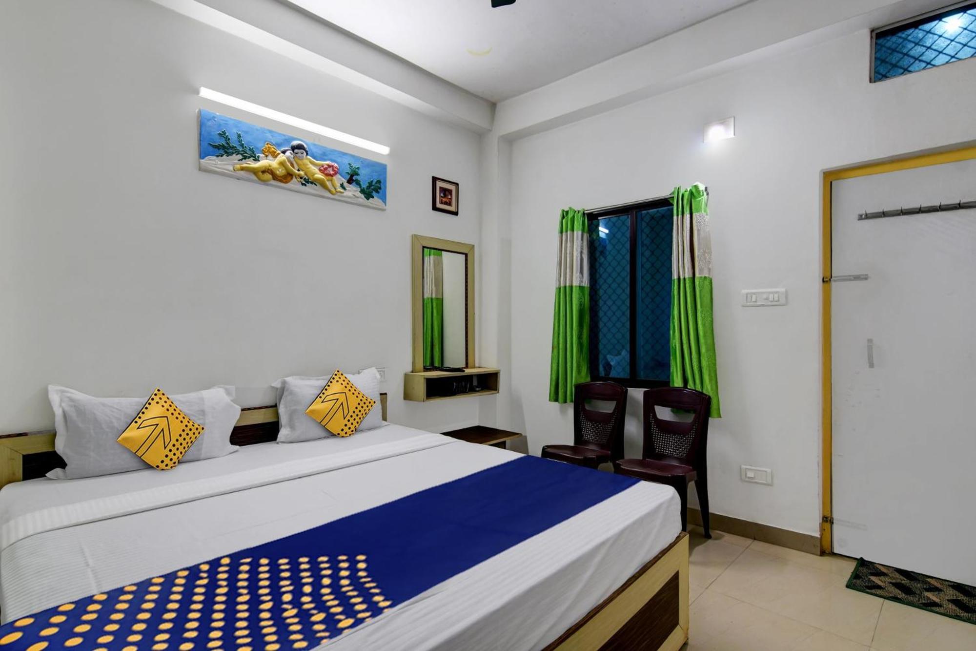 Hotel Spot On Ray Palace Puri Exterior foto